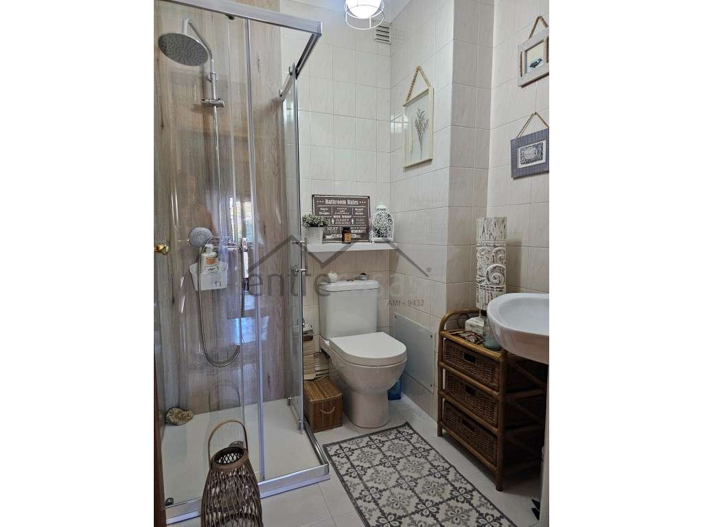 Apartamento T3 com Garagem Fechada - Meadela, Viana do Castelo-11