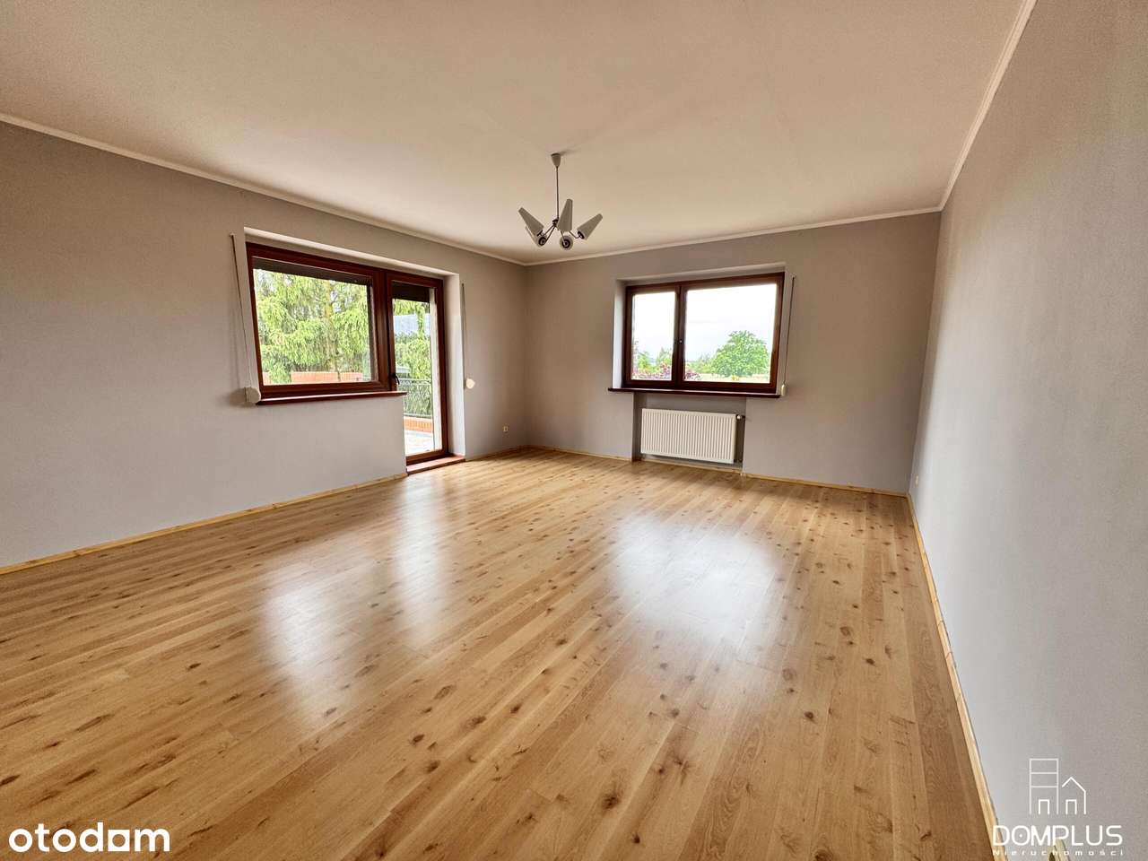 Dom w Lipnicy z Dużą Działką – Idealny do Prowadzenia Biznesu-5