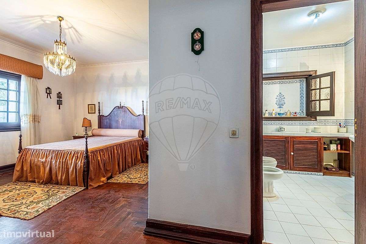 Moradia T4 para venda-33