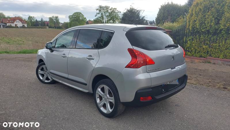 Peugeot 3008 1.6 HDi Premium - 3