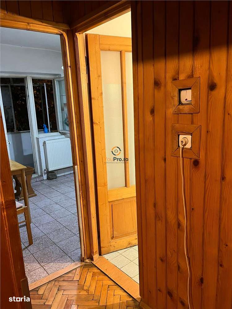 Decomandat 2 camere etaj 1 zona Aradului - Imagine principală: 4/14