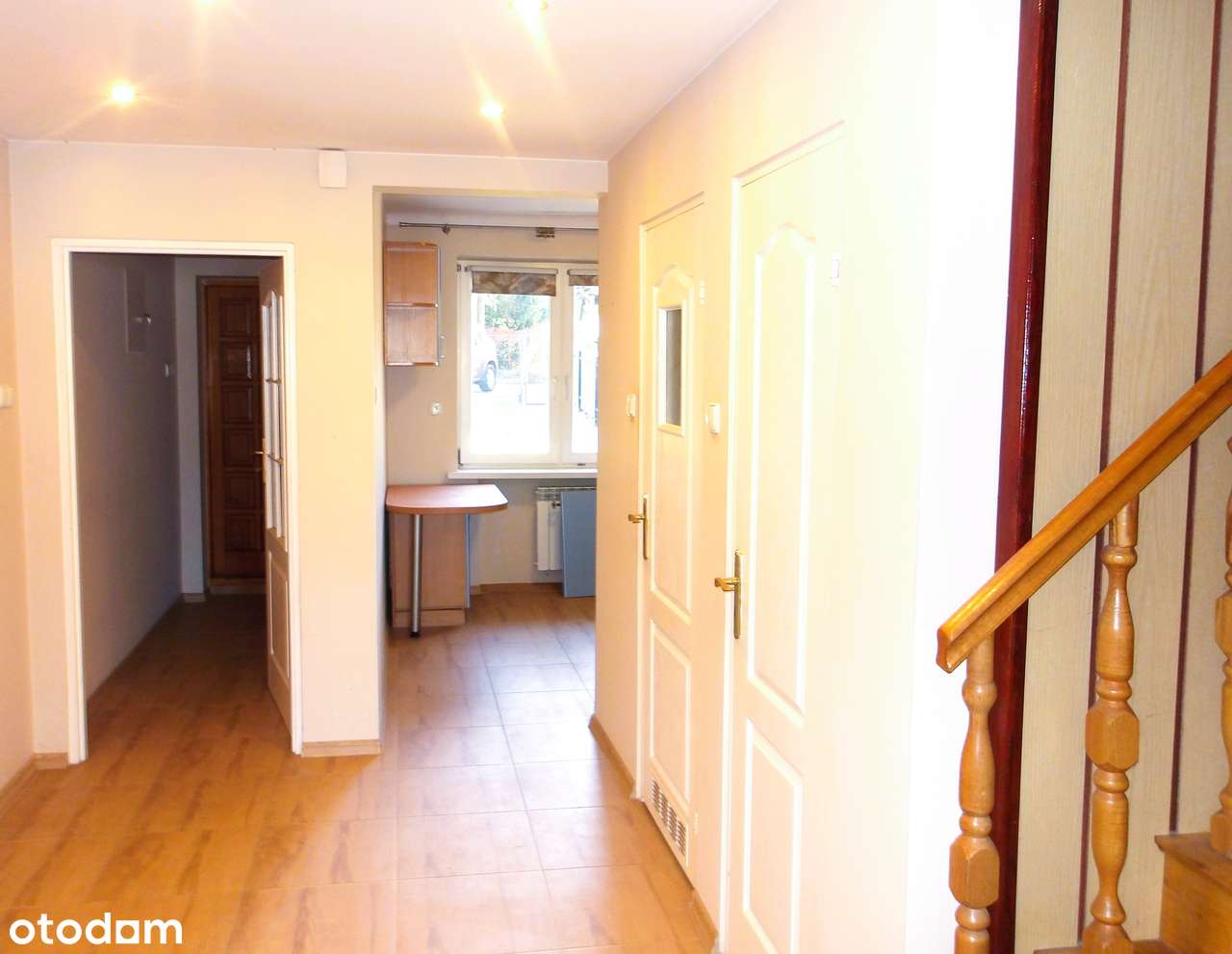 Dom w zabudowie bliźniaczej w centrum Łomży - Pełny obrazek: 4/17