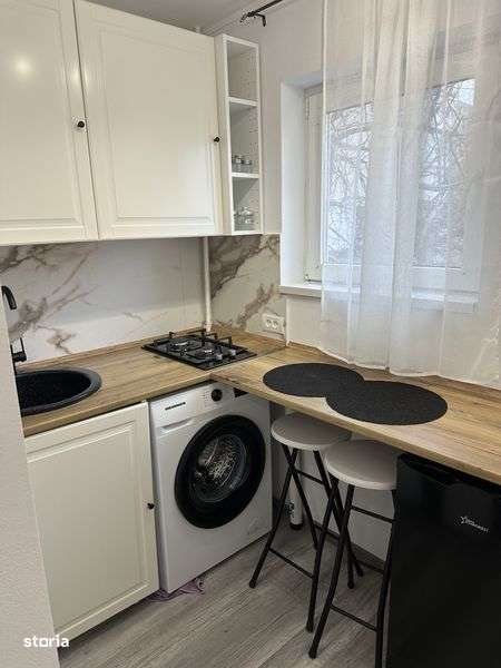 Garsoniera de subinchiriere - Imagine principală: 4/8