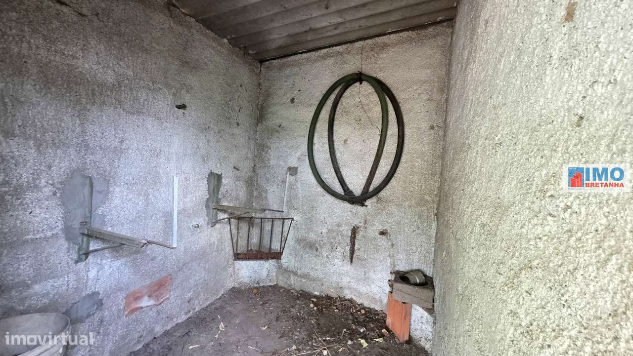 Quinta com garagem em Escalos de Cima-6