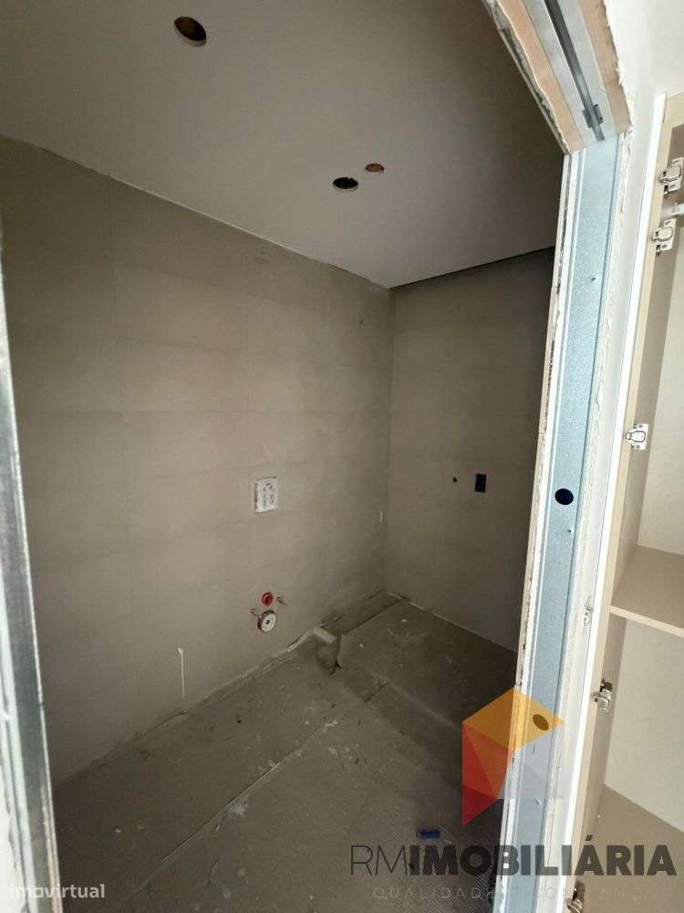 Apartamentos NOVOS T2+1 Costa Cabral-6