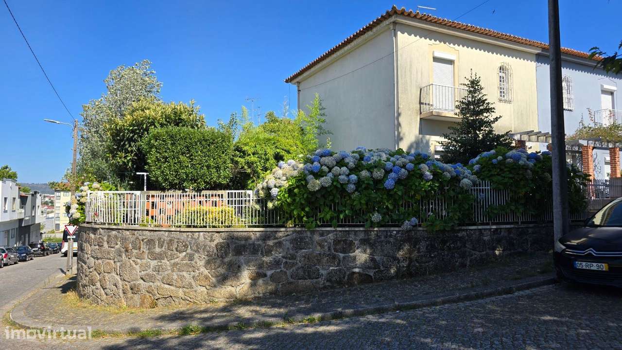 MV - Moradia 3 frentes com jardim - Campanhã - Grande imagem: 2/25