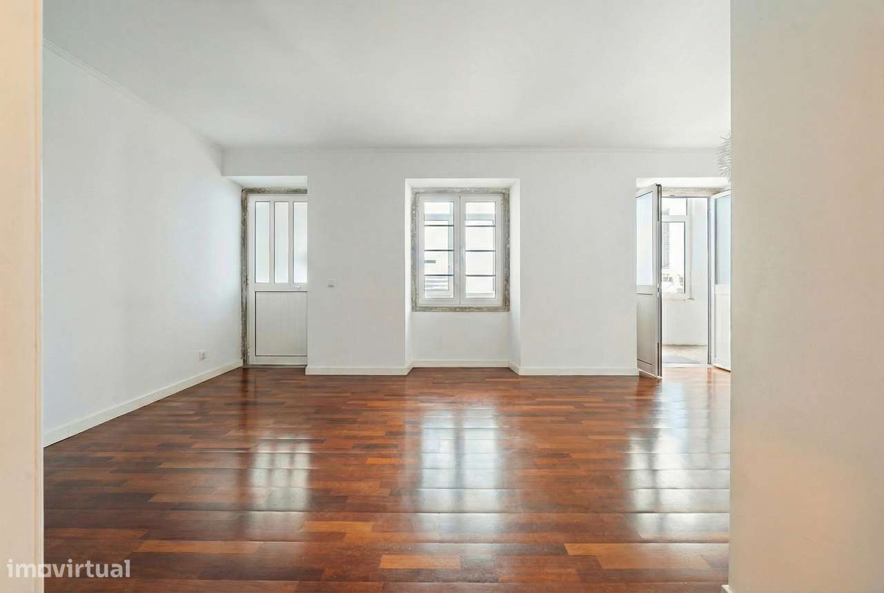 Apartamento T2+1 com 50 m² de Logradouro privativo e garagem, Lisboa - Grande imagem: 4/34