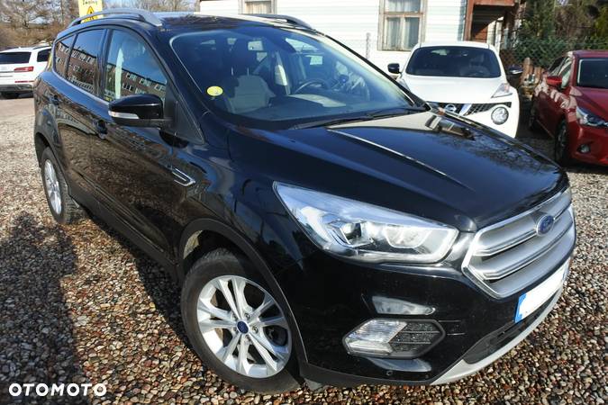 Ford Kuga 2.0 TDCi 2x4 Titanium - 2