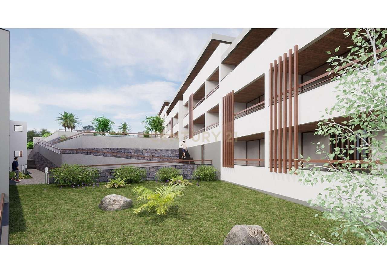 Apartamento T1+1 Novo à Venda em São Martinho – Luxo, Conforto e Exclu-2