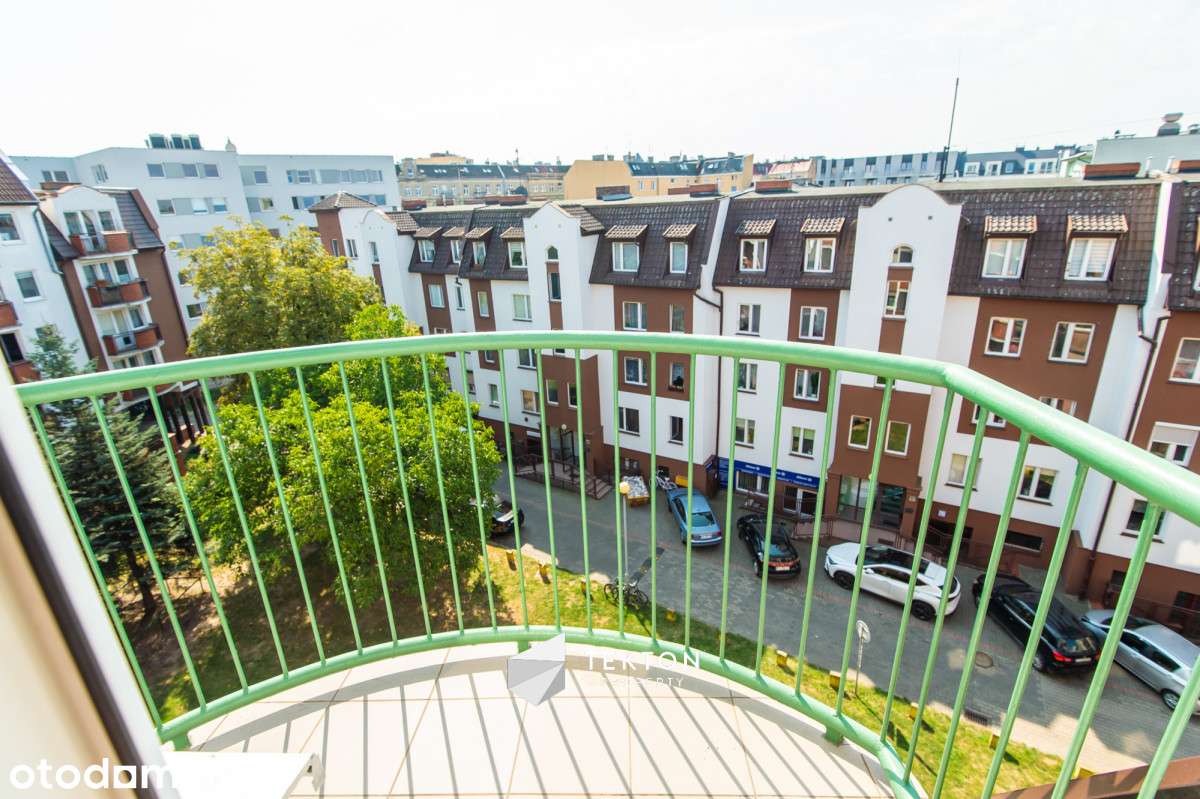 Balkon! Zamknięte osiedle! Parking! - Pełny obrazek: 2/18