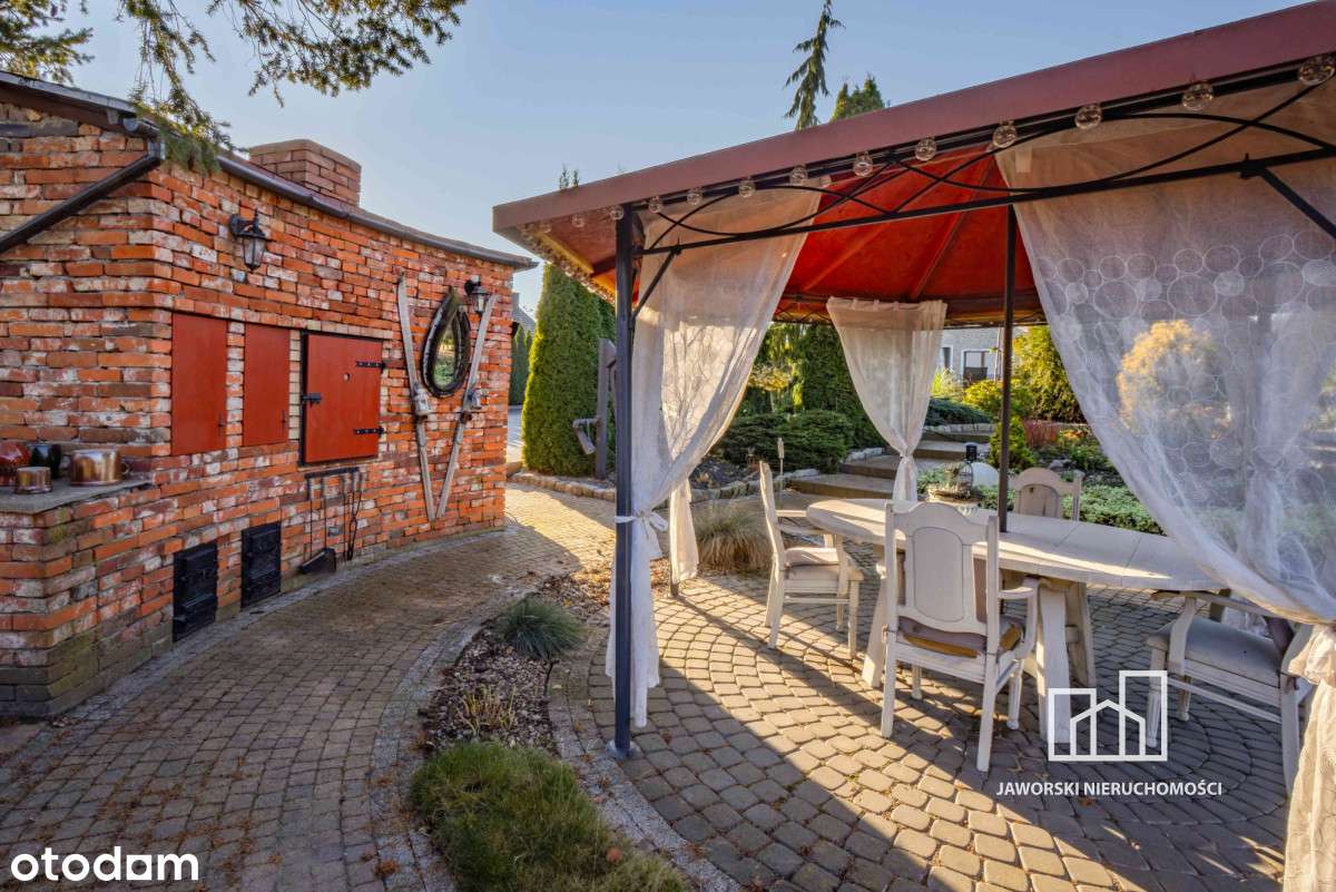 Piękna okolica, basen, jacuzzi, garaż, duży ogród-14