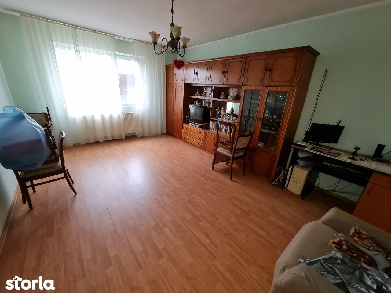 Apartament 3 camere , Calea Calarasilor- Viziru, 70 mp