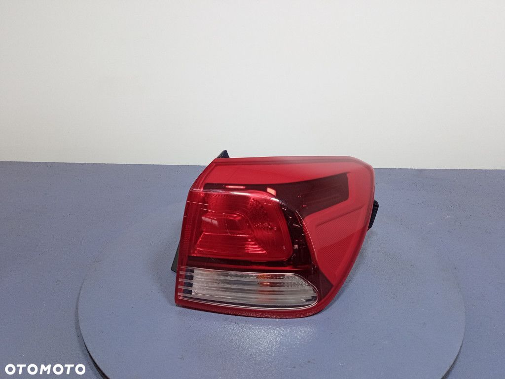 KIA RIO IV YB HB 5D LAMPA TYŁ PRAWA ZEWNĘTRZNA 92402-H8 - 1