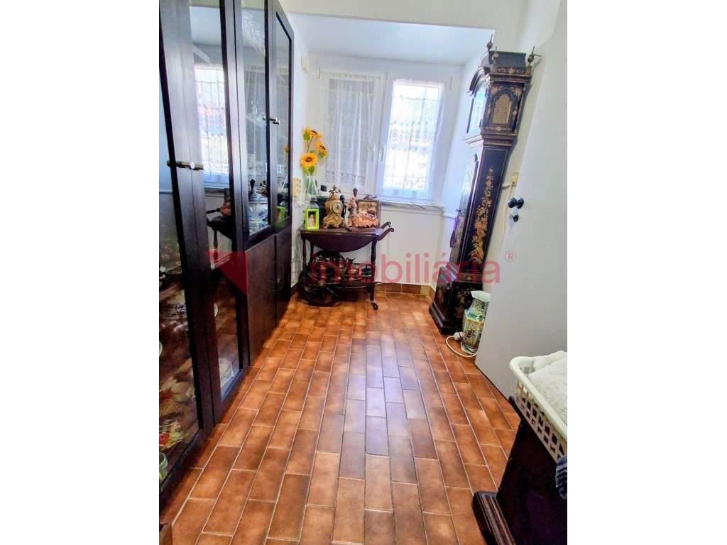 Moradia Rustica inserida numa Magnifica Paisagem Vinícola-16