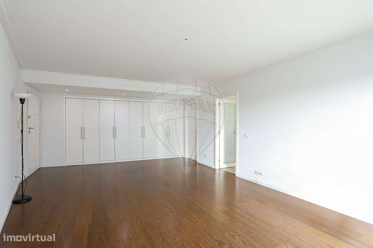 Apartamento T0 para arrendamento - Grande imagem: 5/24