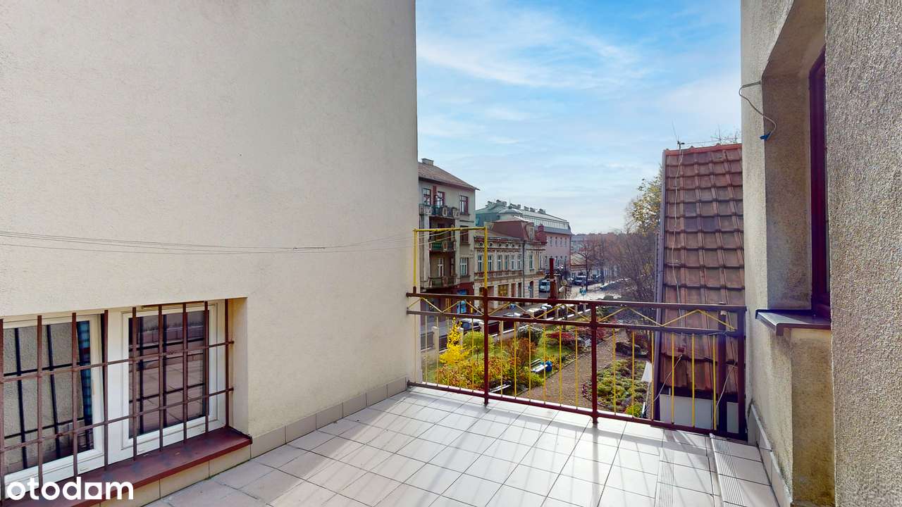 Dom w centrum Chrzanowa – idealny dla rodziny lub pod działalność!-7