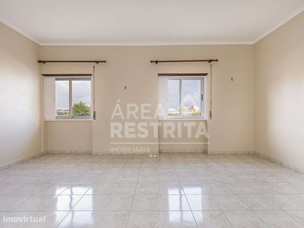 Apartamento T3 no Barreiro | Rés-do-Chão | Excelente Localização-21