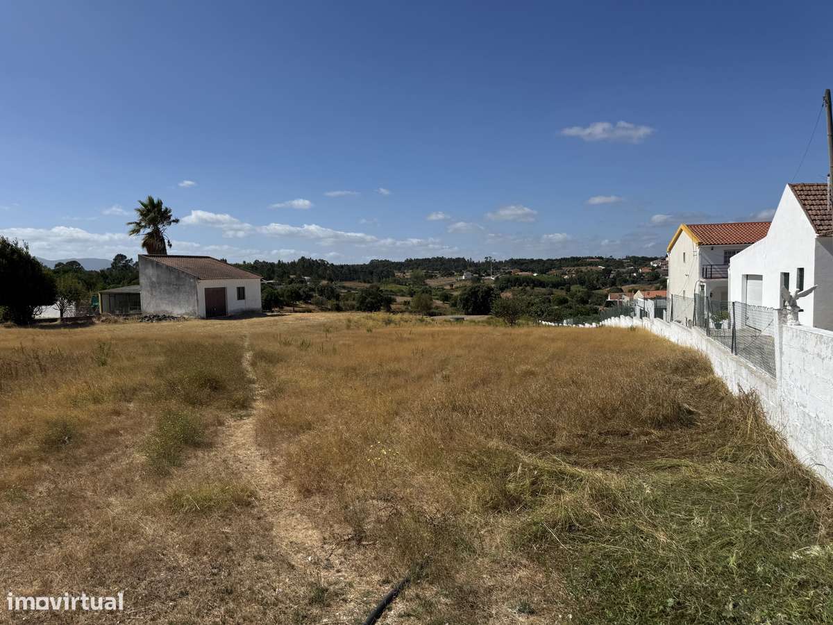 Lote de Terreno Urbano – 13 Mil m² | Área para Construção até 294 m² - Grande imagem: 5/7