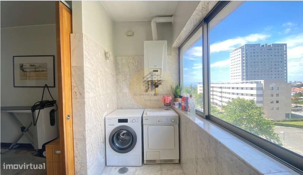 Apartamento T5+1 Boavista/ Aviz- Porto-13