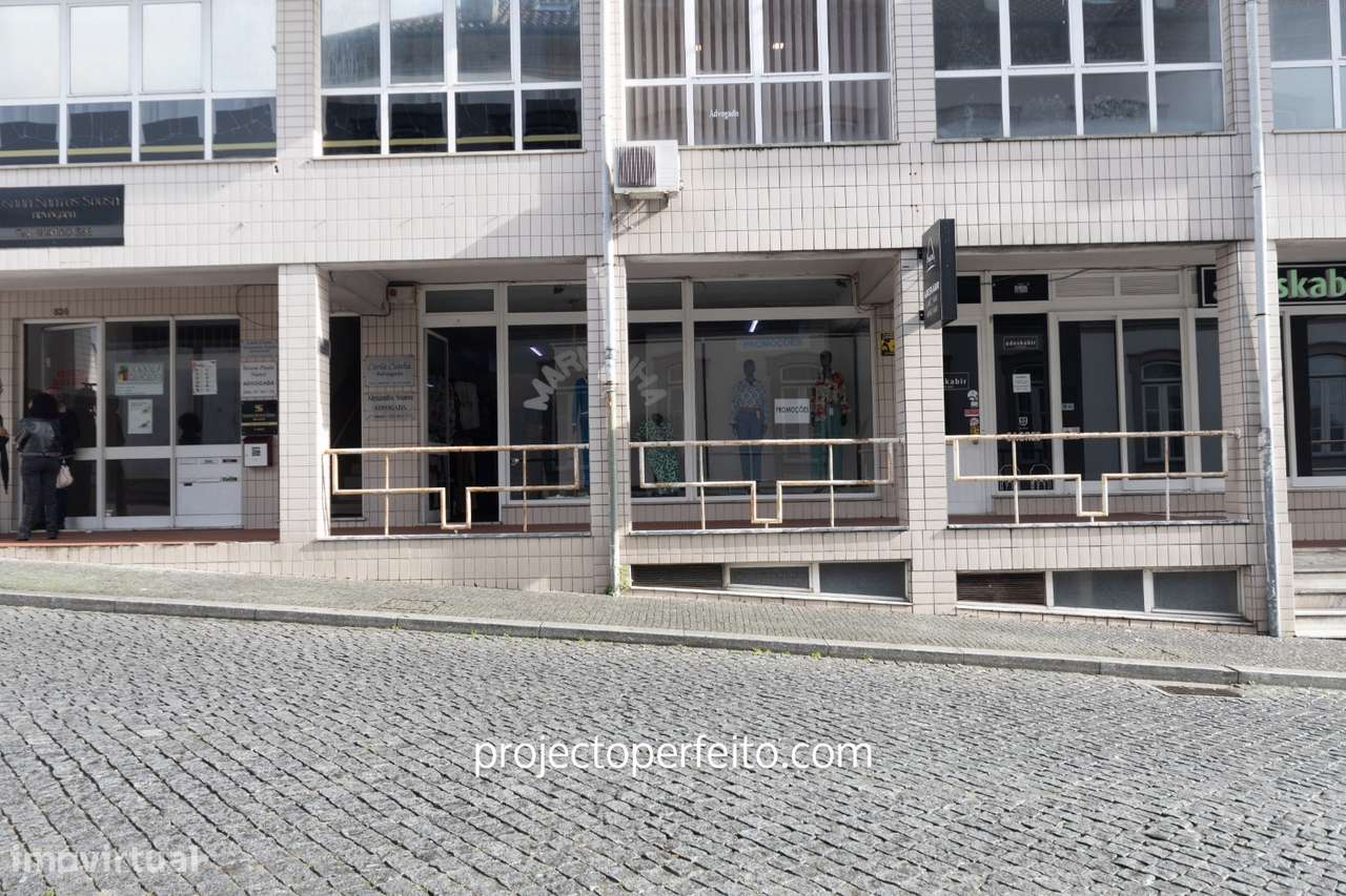 Loja  Venda em Silvares, Pias, Nogueira e Alvarenga,Lousada - Grande imagem: 1/3