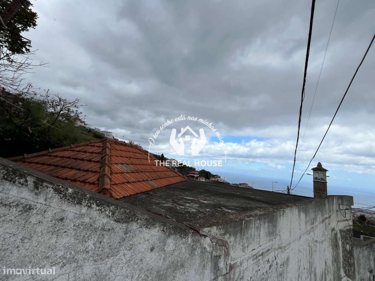 Moradia independente T2-24