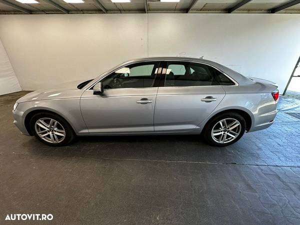 Audi A4 2.0 TDI S tronic Sport - 7