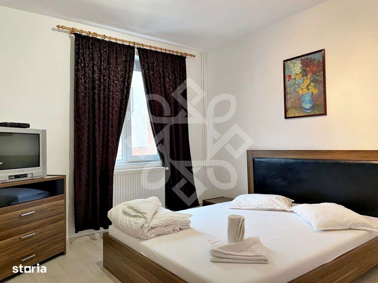 Apartament cu 3 camere de vanzare in Rogerius, Oradea-5