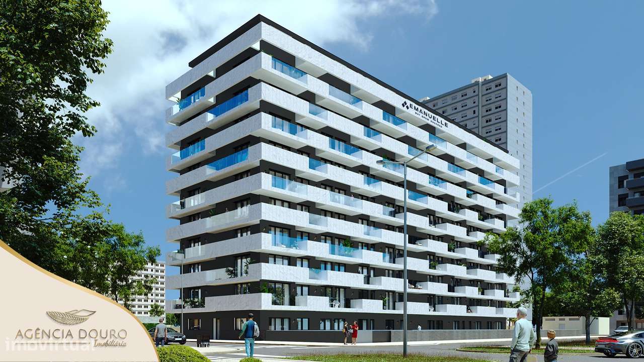 Apartamento T3 com varandas em Leça da Palmeira-10