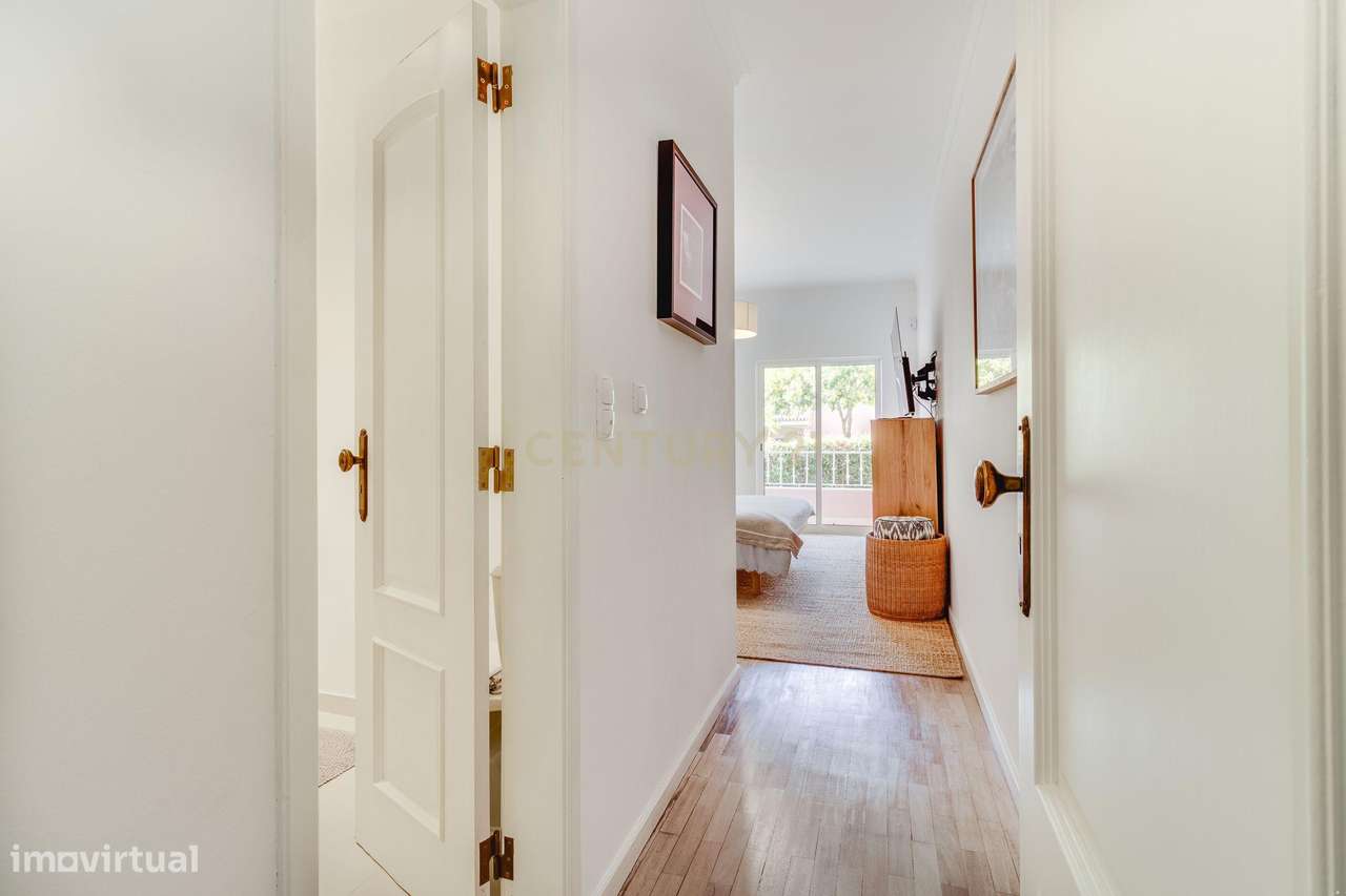 Elegância, Harmonia e Exclusividade — O Seu Refúgio de Luxo na Costa d-23