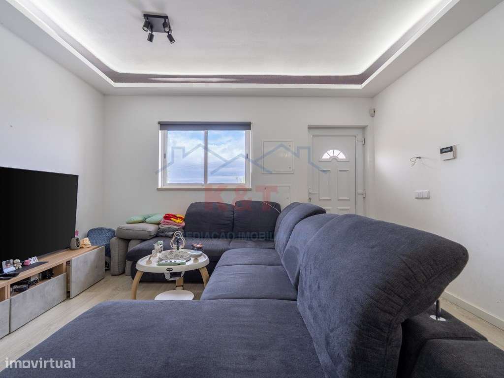 Moradia T5 com Vista Rio e garagem e bom quintal - Grande imagem: 4/35