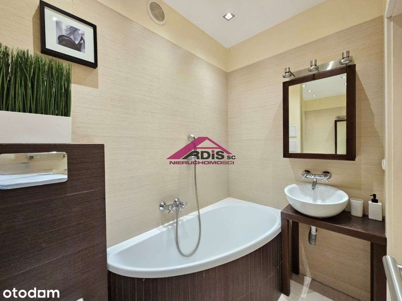 Kameralny Grochów, ciche!-6