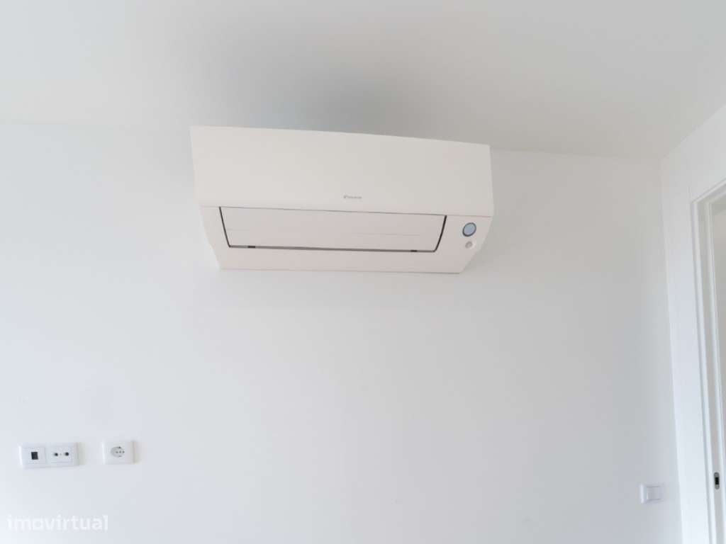 Apartamento T2 na Nazaré - Vista Mar com piscina e garagem-35