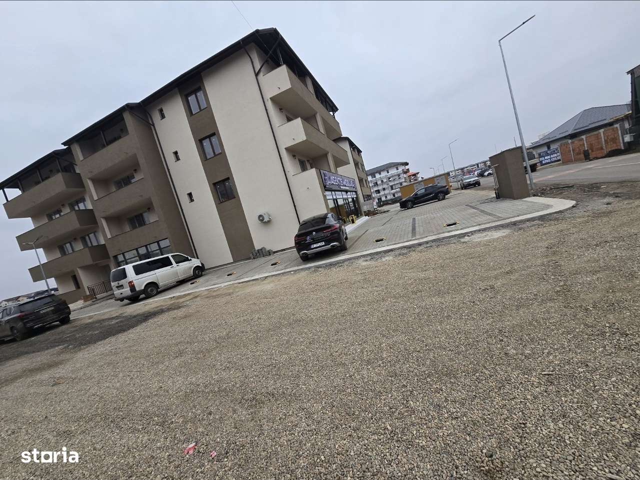 Spatiu comercial bragadiru 165mp - Imagine principală: 5/7