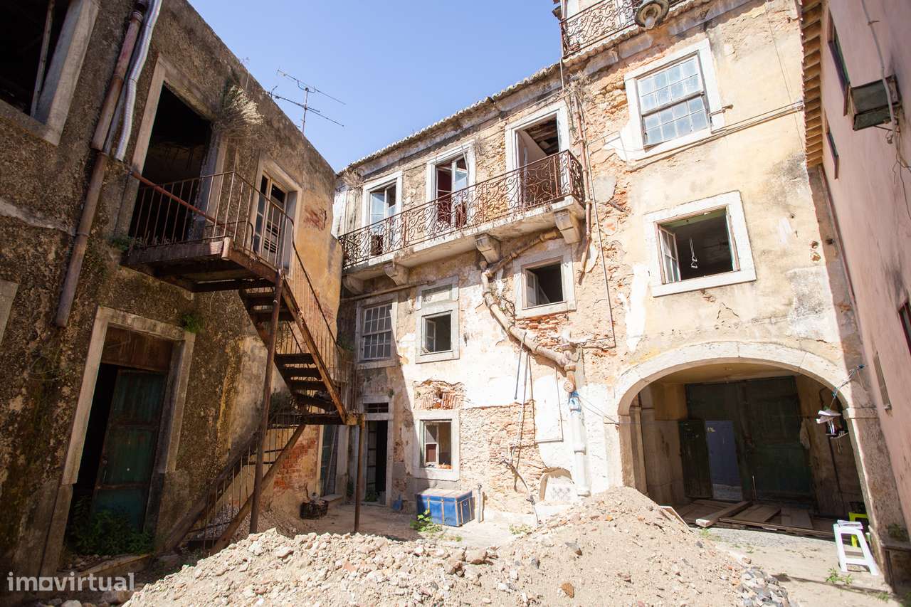 Prédio Castelo de São Jorge - Grande imagem: 4/22