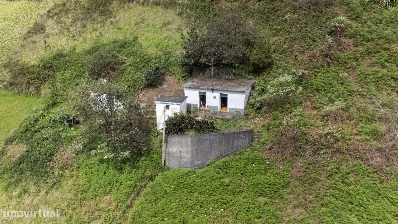 Moradia com Vista para Montanha em Local Tranquilo - Grande imagem: 4/23