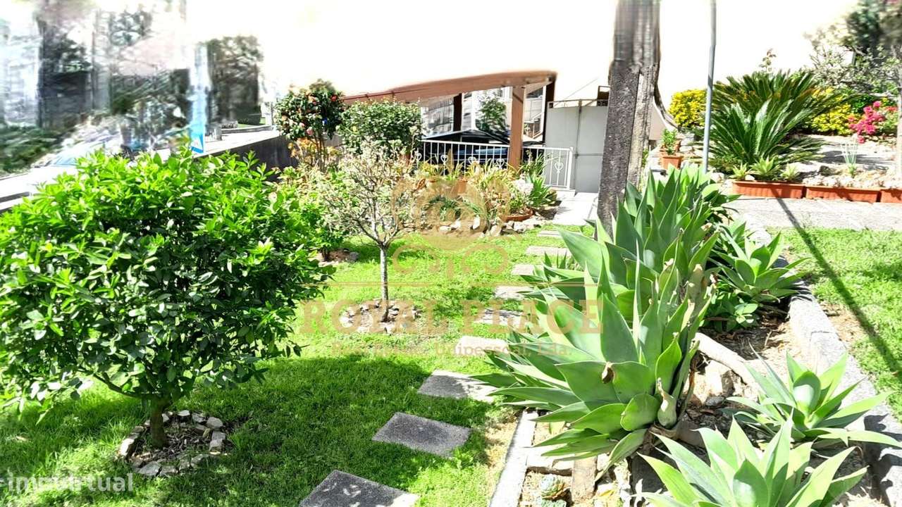 Moradia T4 em São Roque-23