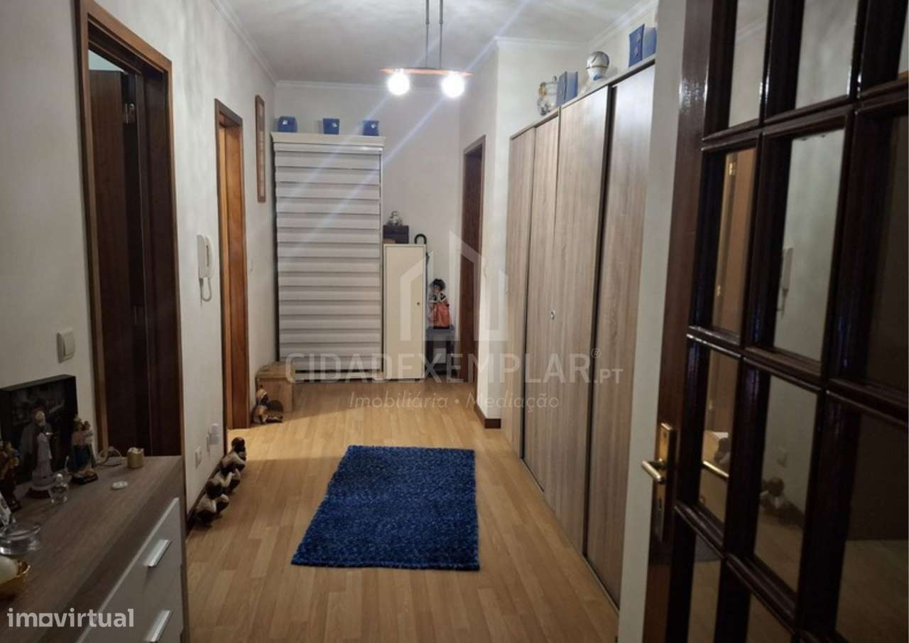 Apartamento T1+1 com Garagem – Excelente Oportunidade - Grande imagem: 4/7