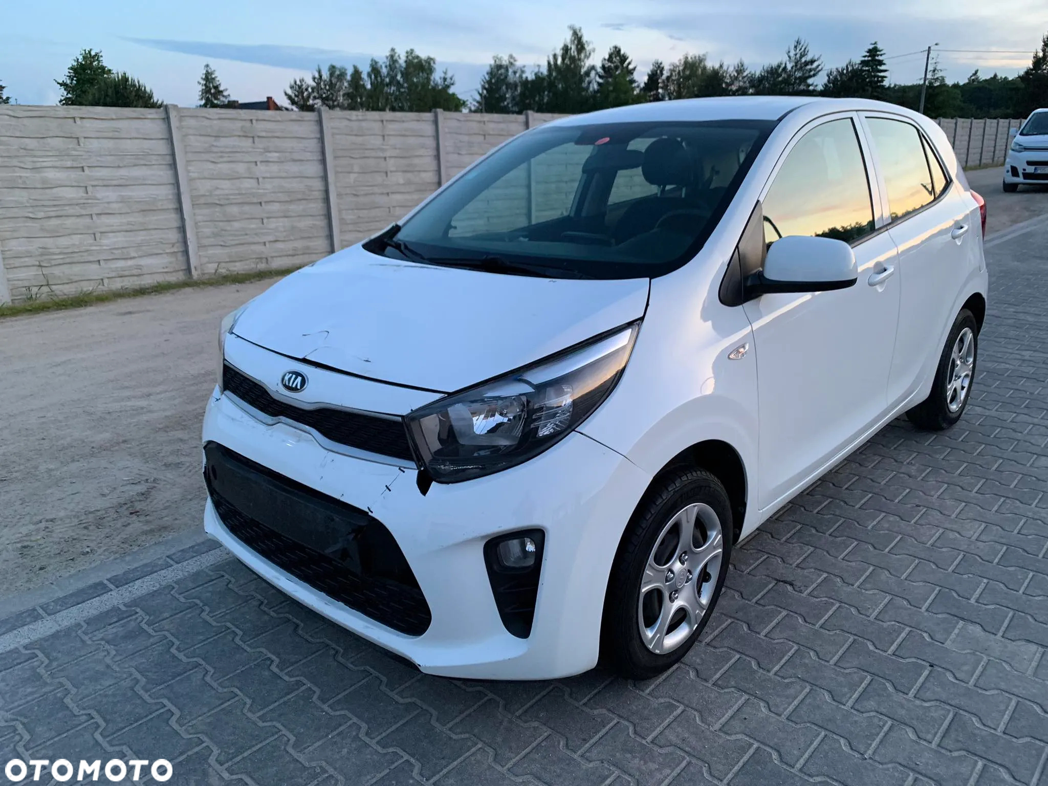 Kia Picanto 1.0 L - 32