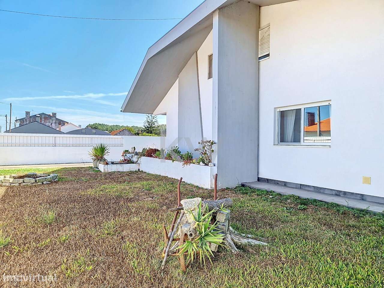 Moradia com 6 quartos, piscina aquecida, anexo e terreno com 2500m2 em - Grande imagem: 4/60