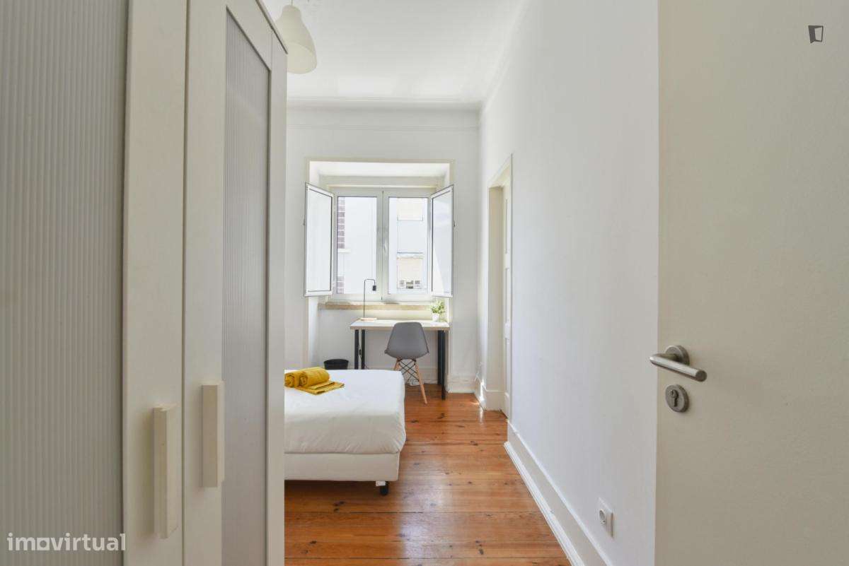 Quarto - localizado em Penha de França Lisbon - Grande imagem: 3/8
