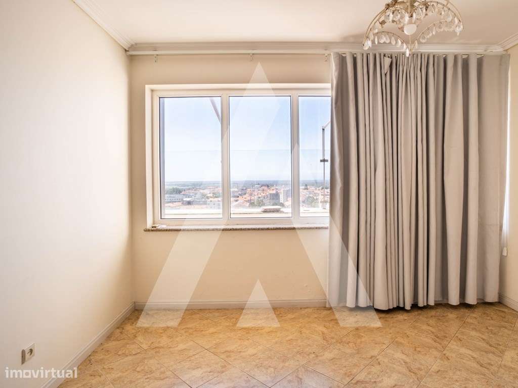 Apartamento T4 com Terraço de 90 m² no Centro de Aveiro-35