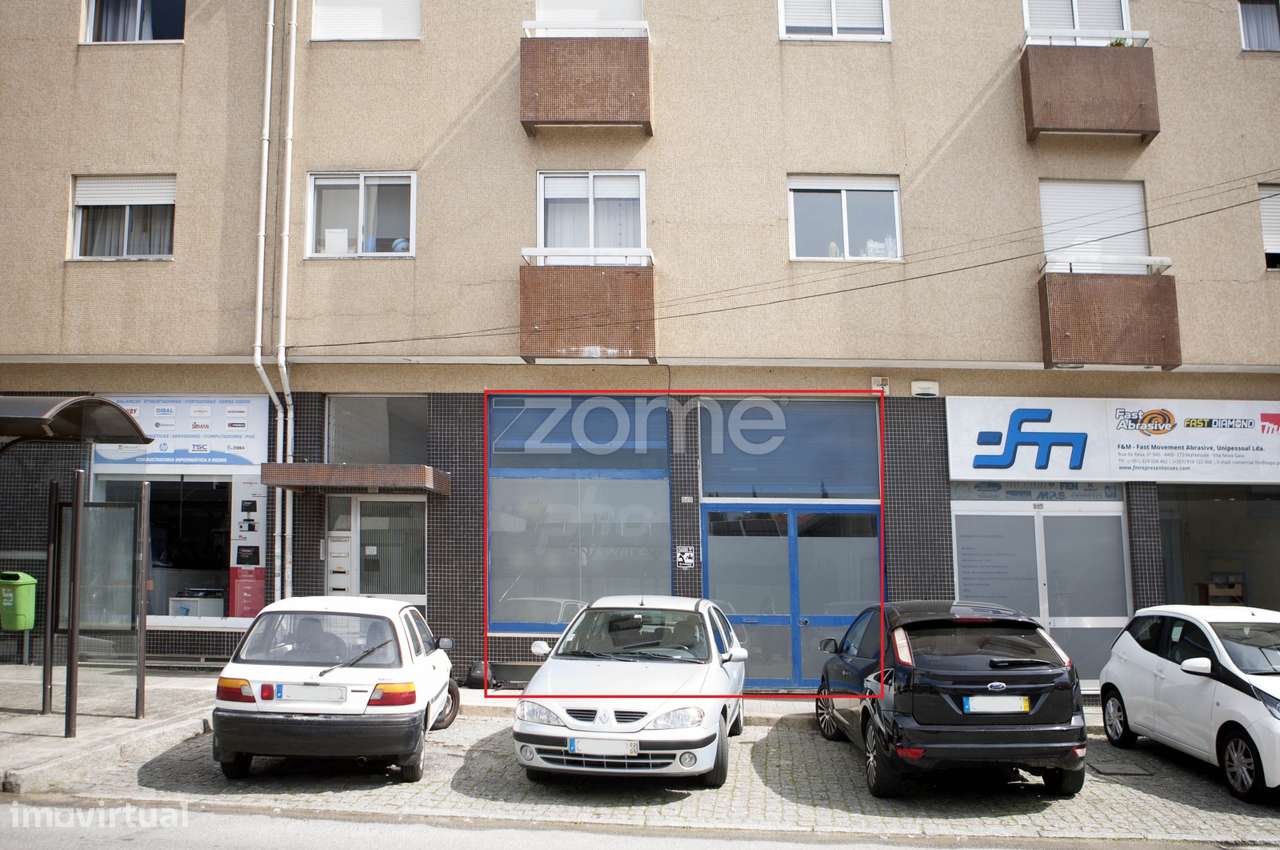 Loja para venda na Rua da Rasa, Mafamude, Vila Nova de Gaia - Grande imagem: 2/21