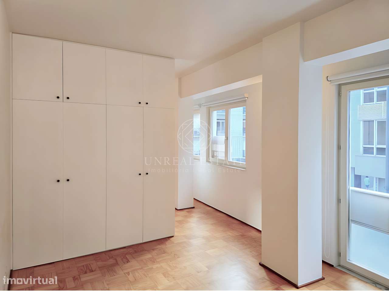 Apartamento T0+1 , novo, inserido em um edifício totalmente remodelado-32