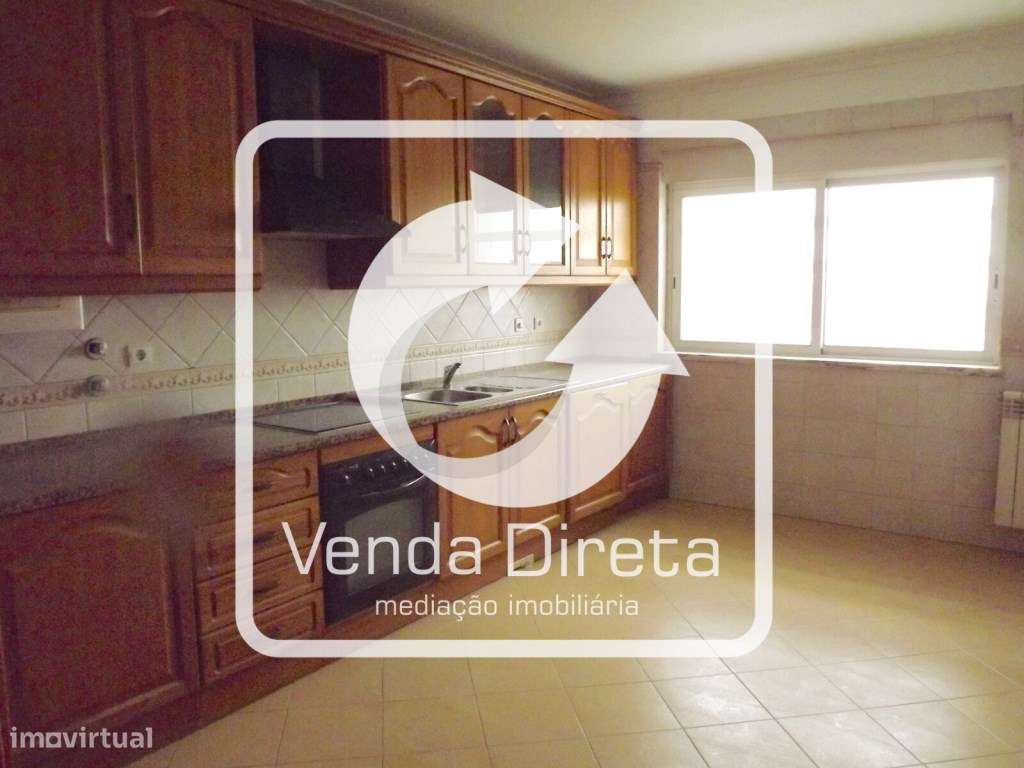 Apartamento T3 com 182 m², Parqueamento e Arrecadação - No Centro d... - Grande imagem: 2/20