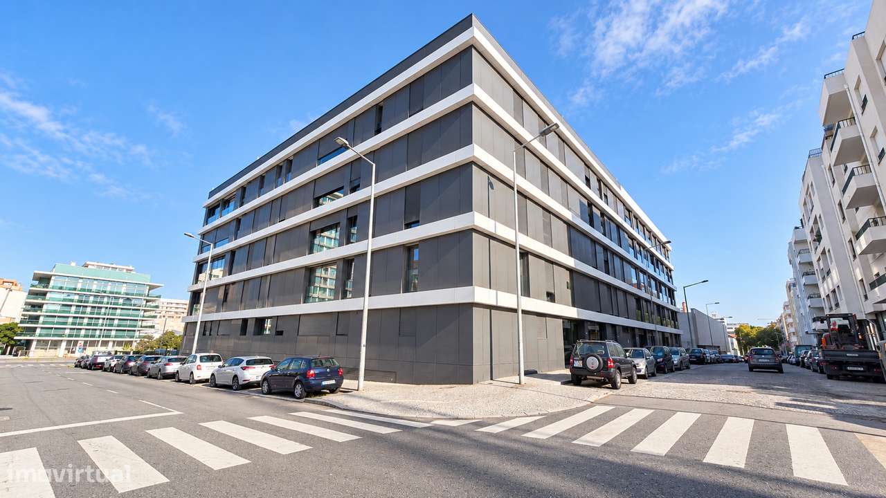 T2 Exclusivo em Matosinhos Sul | Terraço+Garagem+Arrumos | Mobilado-21
