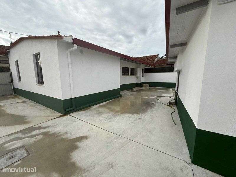 Arrenda-se moradia T2 Remodelada em Loureiro - Grande imagem: 5/12