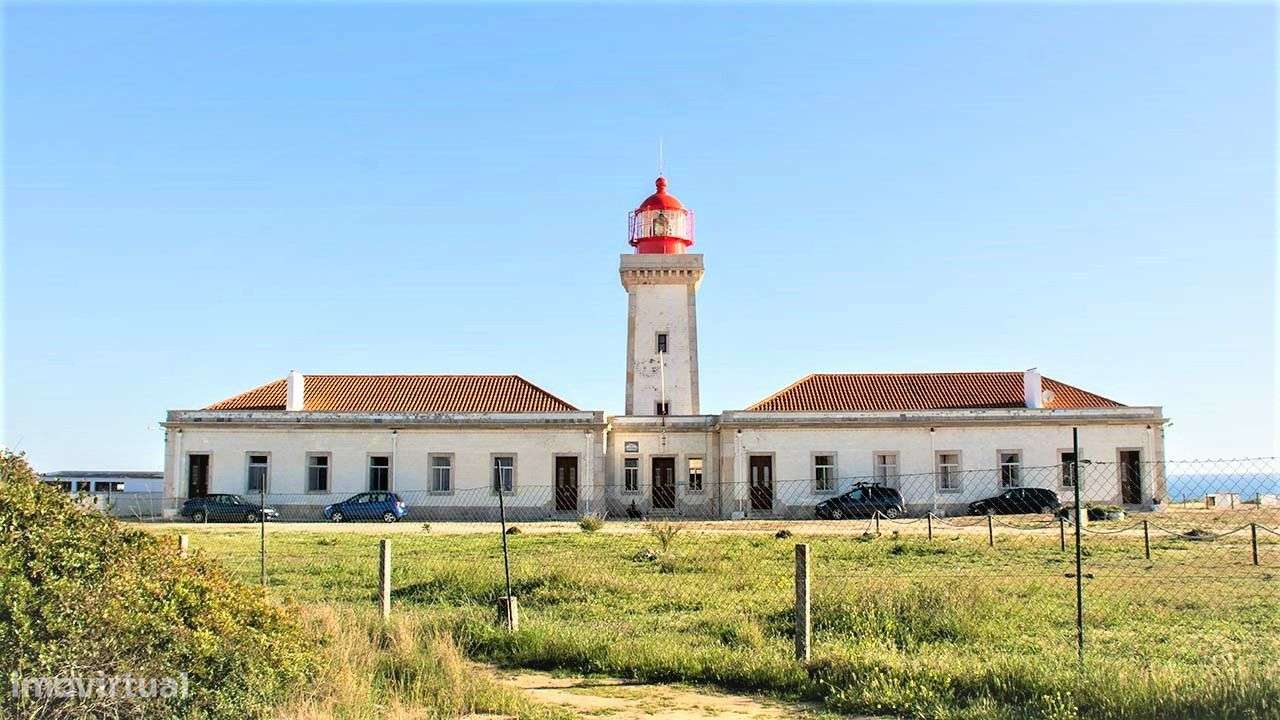Moradia nova com Piscina e a poucos minutos da praia - Grande imagem: 4/23