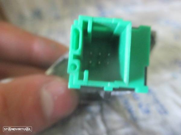 Interruptor 96656596XU CITROEN C3 2016 PORTAS BLOQUEIO - 3