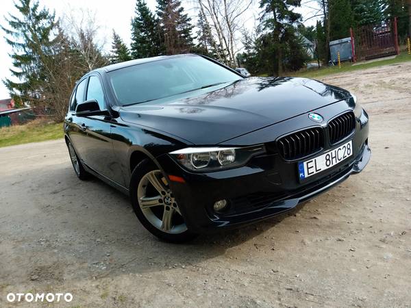 BMW Seria 3 328i - 1