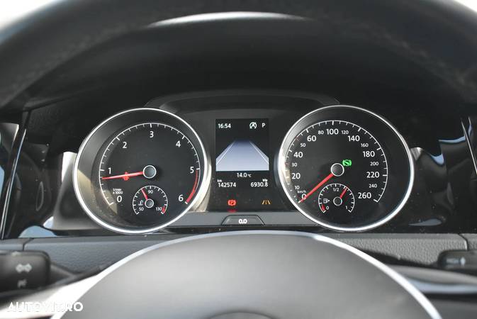 Volkswagen Golf 2.0 TDI DSG Style - 8